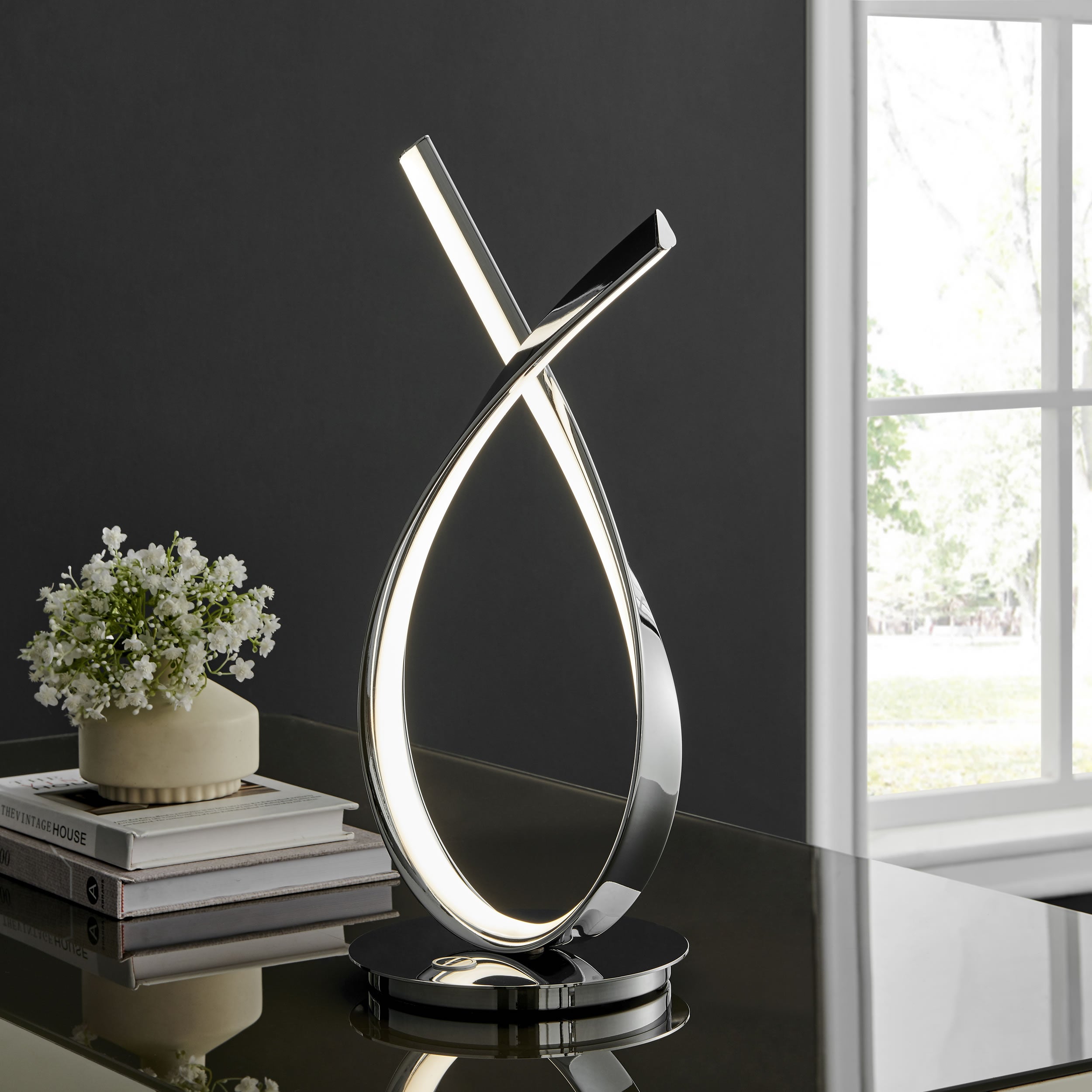 Murphy Table Lamp // Chrome